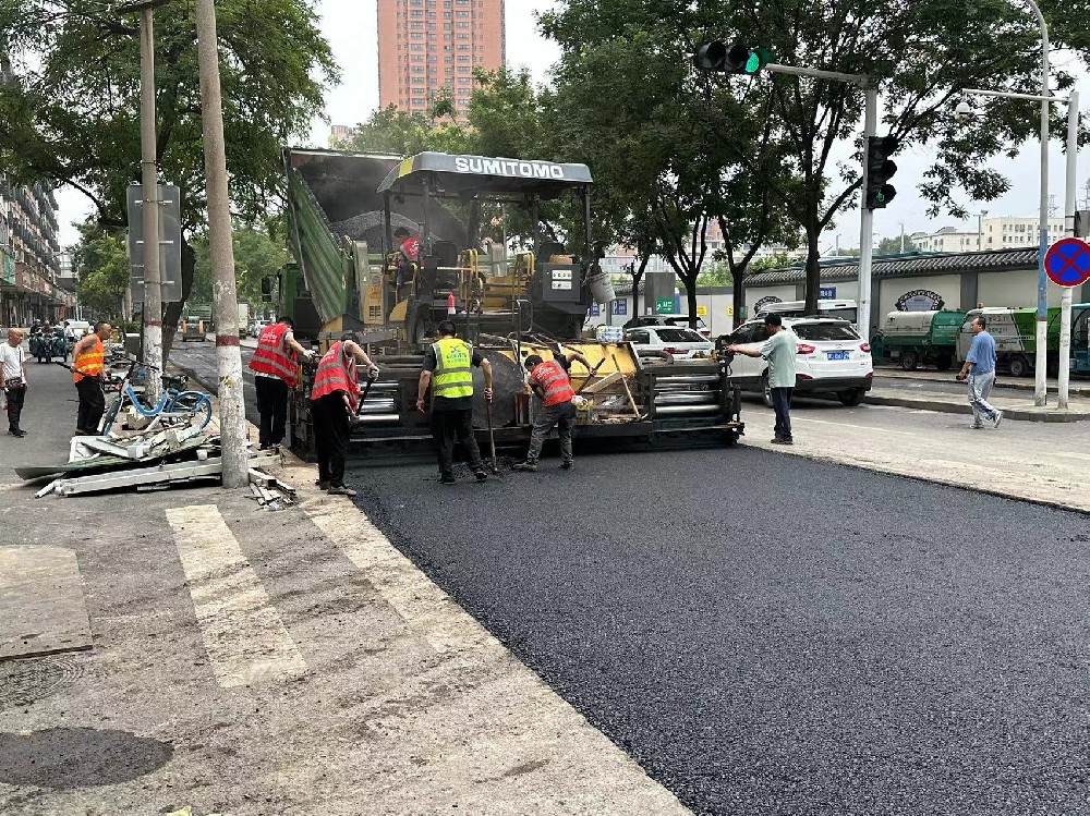 鄭州瀝青路面碾壓