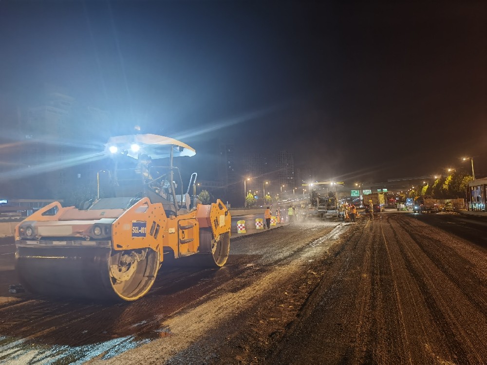 鄭州新密高等級公路瀝青路面的概述——新密瀝青攤鋪施工