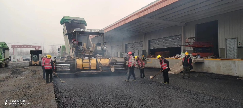 鄭州新鄭瀝青路面施工縫——鄭州新鄭瀝青路面施工