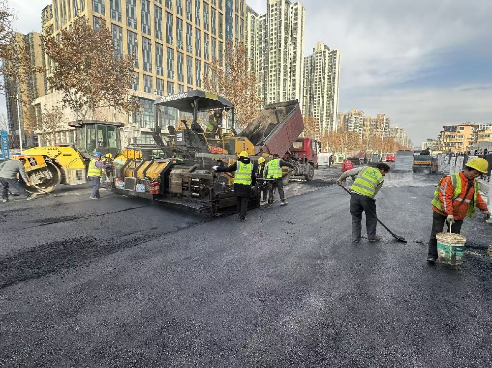 鄭州瀝青路面施工主要包括